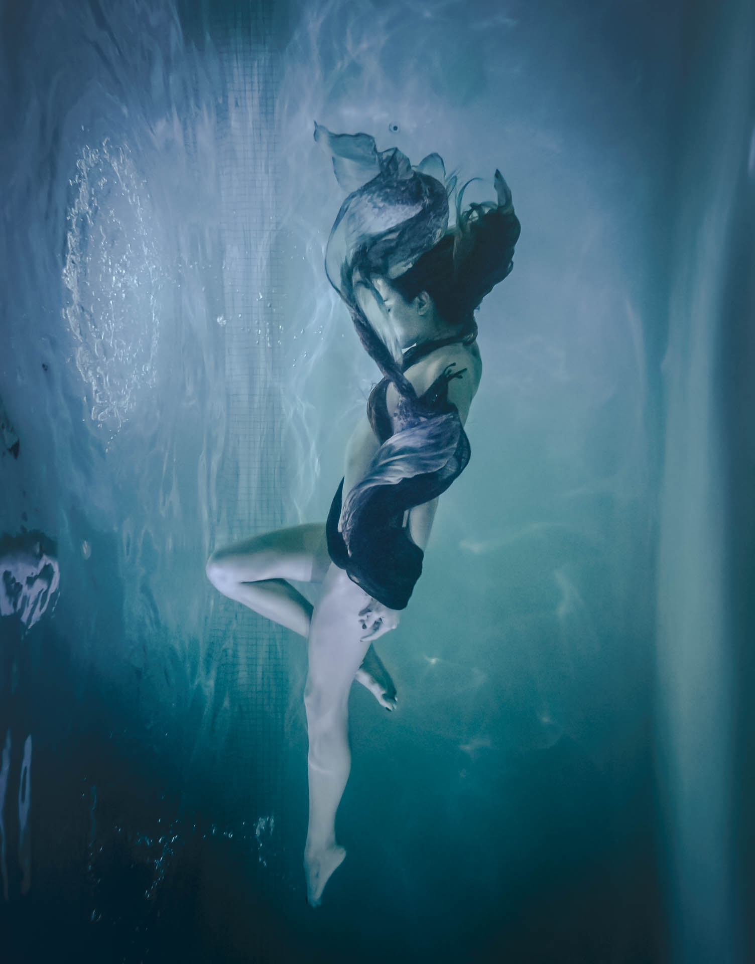 Image of a girl underwater